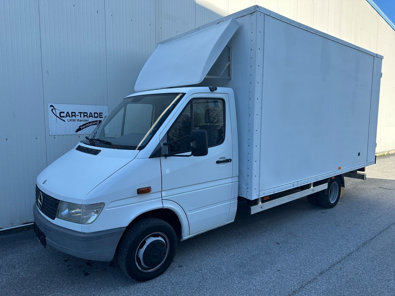Mercedes-Benz 412 D Koffer Klima - Van box: gambar 1 Mercedes-Benz 412 D Koffer Klima - Van box: gambar 1
