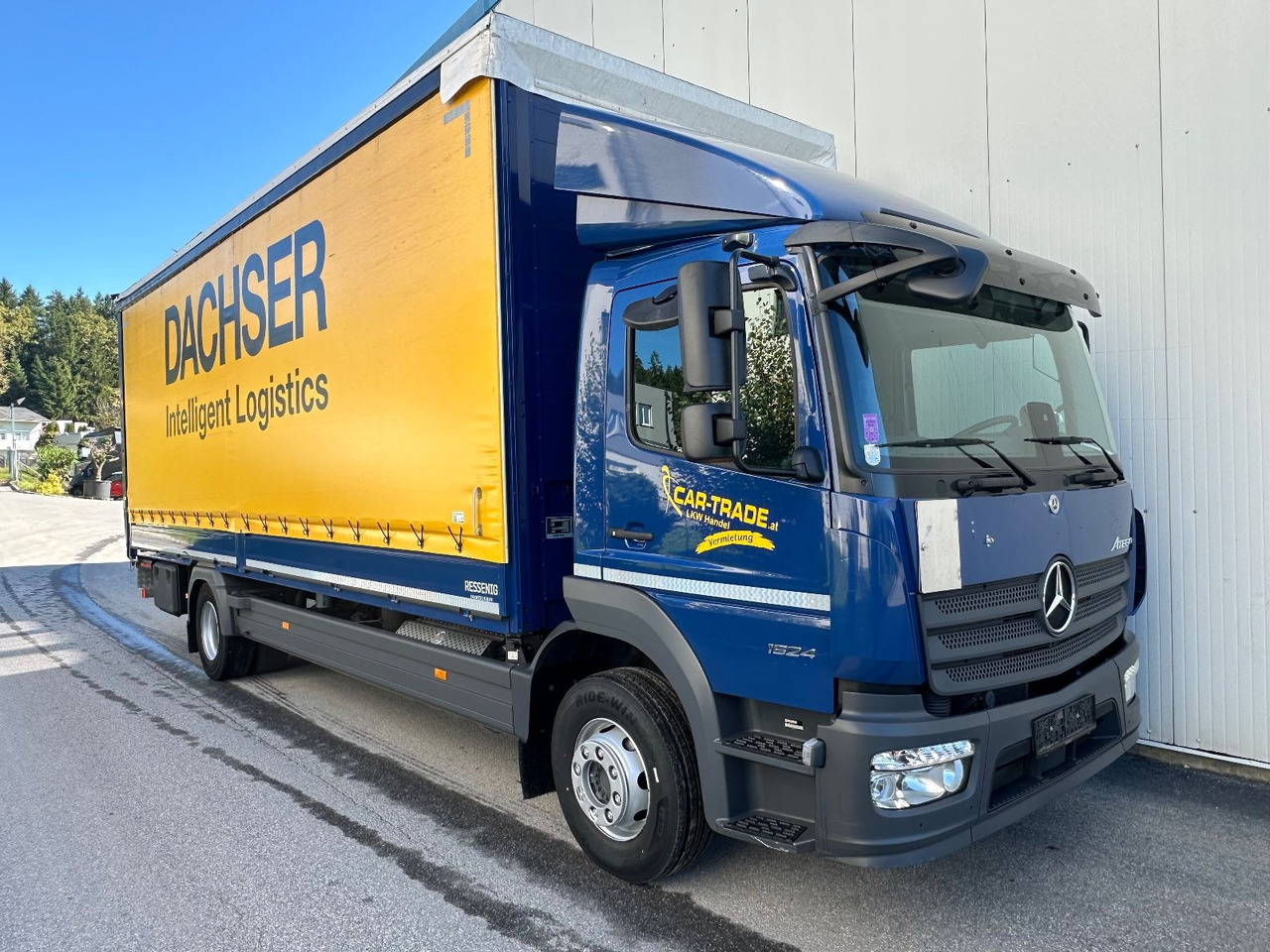Mercedes-Benz Atego 1524 LBW - Truk dengan terpal samping: gambar 2 Mercedes-Benz Atego 1524 LBW - Truk dengan terpal samping: gambar 2