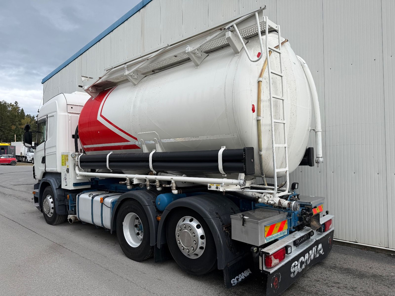 Scania R 480 Opticruise Highline Retarder PTO Standklim - Truk vakum: gambar 3 Scania R 480 Opticruise Highline Retarder PTO Standklim - Truk vakum: gambar 3