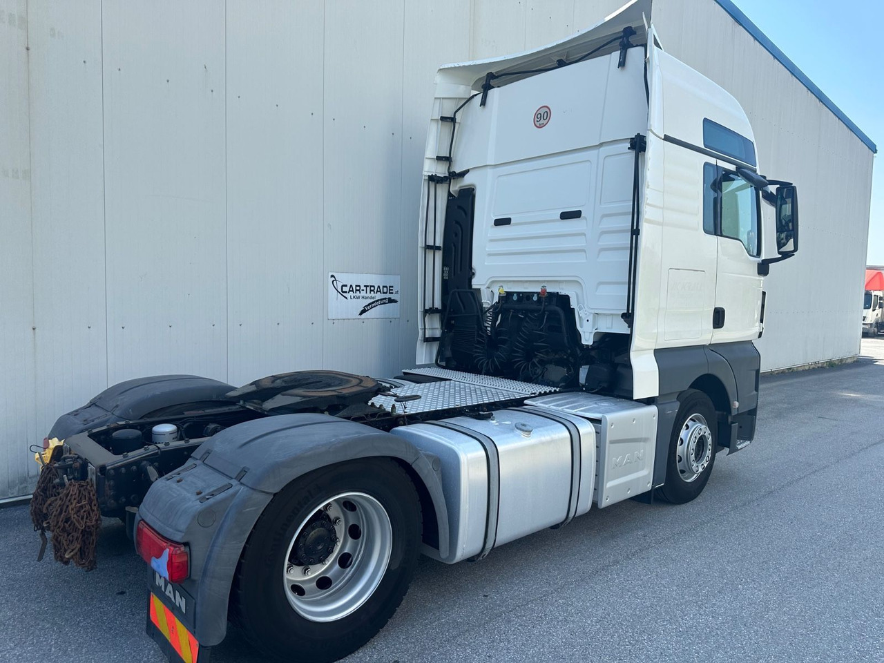 MAN TGX 18.460 XXL Intarder/Standklima - Tractor head: gambar 3 MAN TGX 18.460 XXL Intarder/Standklima - Tractor head: gambar 3