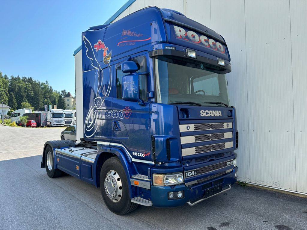 Scania 164 580 Topline Retarder Scania 164 580 Topline Retarder - Tractor head: gambar 2 Scania 164 580 Topline Retarder Scania 164 580 Topline Retarder - Tractor head: gambar 2