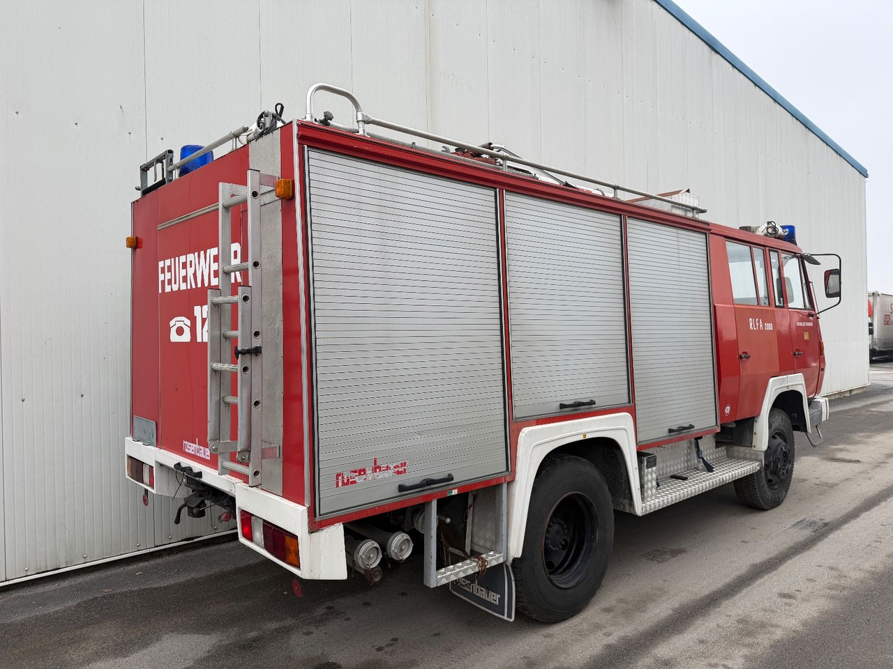 Steyr 791 Feuerwehr 2000L Tank - Truk: gambar 3 Steyr 791 Feuerwehr 2000L Tank - Truk: gambar 3
