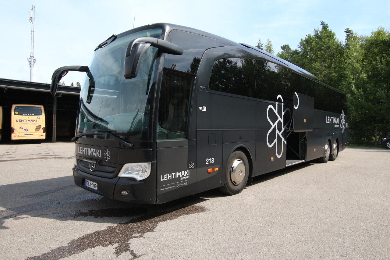MERCEDES-BENZ Travego RHD-L - Bus pariwisata: gambar 1 MERCEDES-BENZ Travego RHD-L - Bus pariwisata: gambar 1