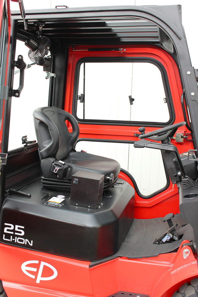Forklift listrik EP EFL252 Triplex Li-ion 111Std.: gambar 21 Forklift listrik EP EFL252 Triplex Li-ion 111Std.: gambar 21