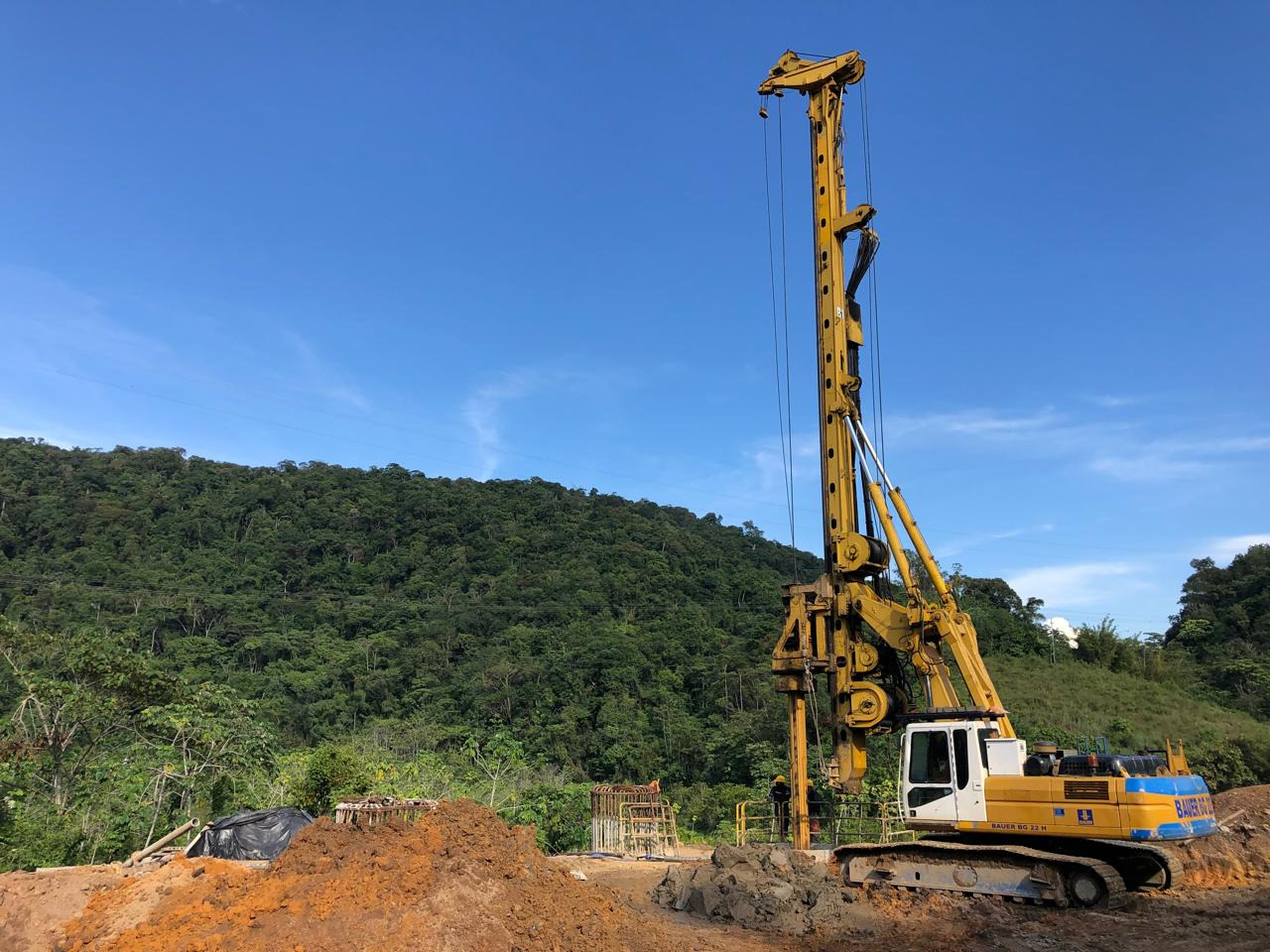 BAUER BG 22H - Anjungan pengeboran: gambar 2 BAUER BG 22H - Anjungan pengeboran: gambar 2