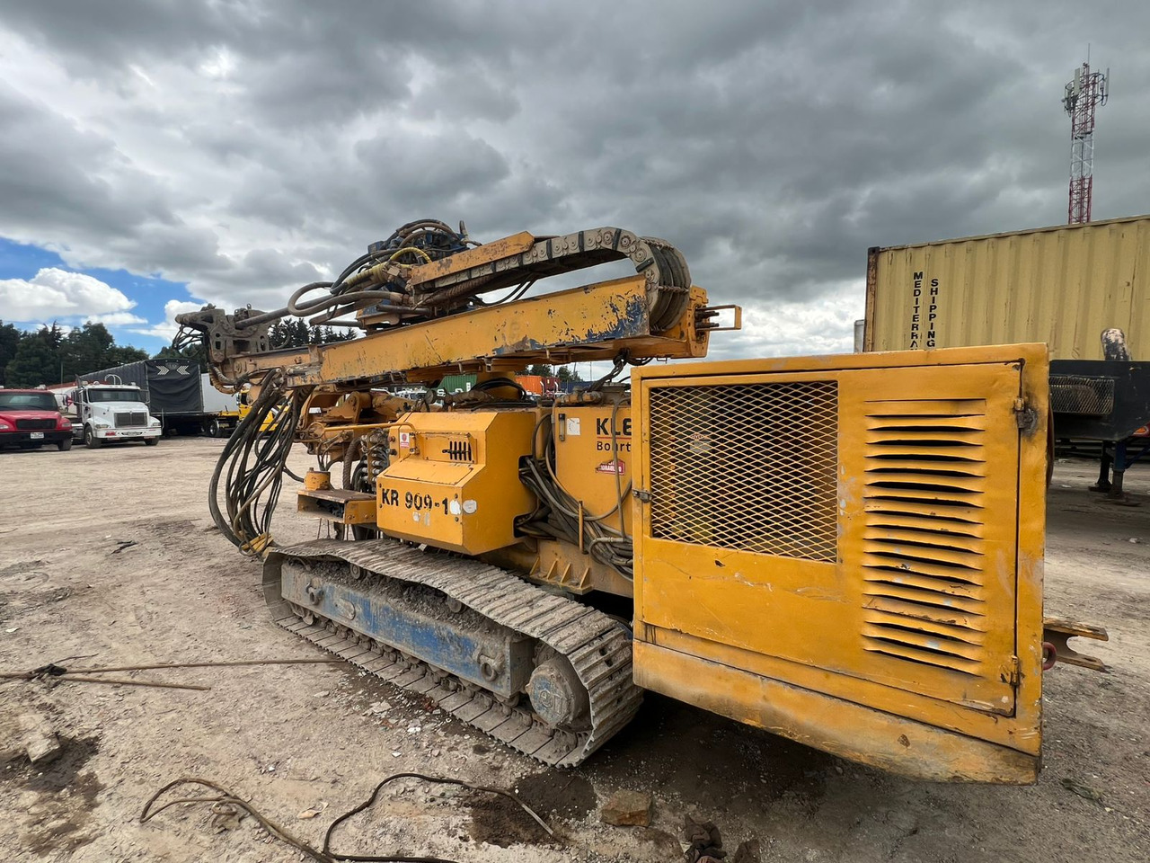 Klemm KR909-1 - Peralatan konstruksi: gambar 5 Klemm KR909-1 - Peralatan konstruksi: gambar 5