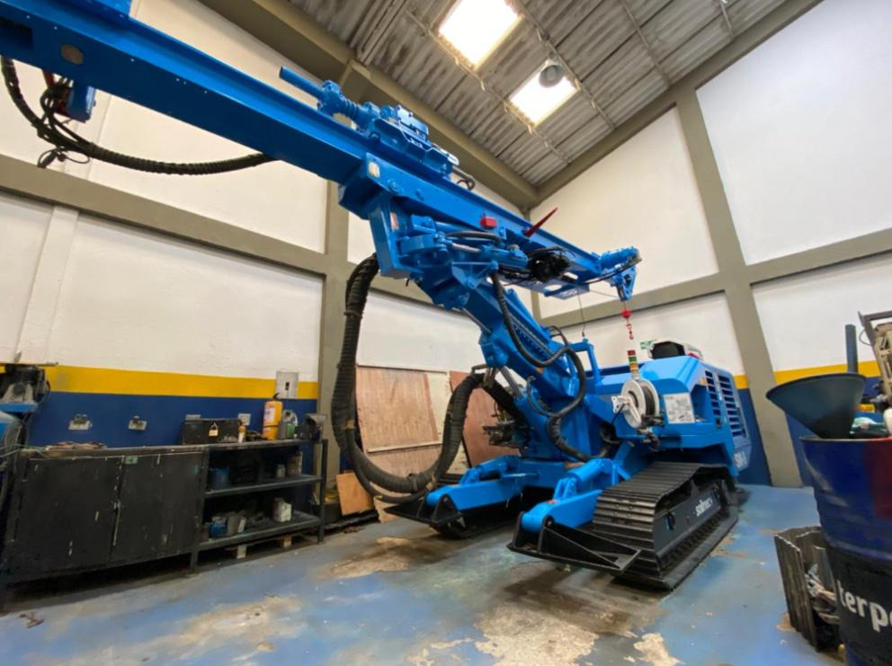 Soilmec SM9 - Anjungan pengeboran: gambar 4 Soilmec SM9 - Anjungan pengeboran: gambar 4