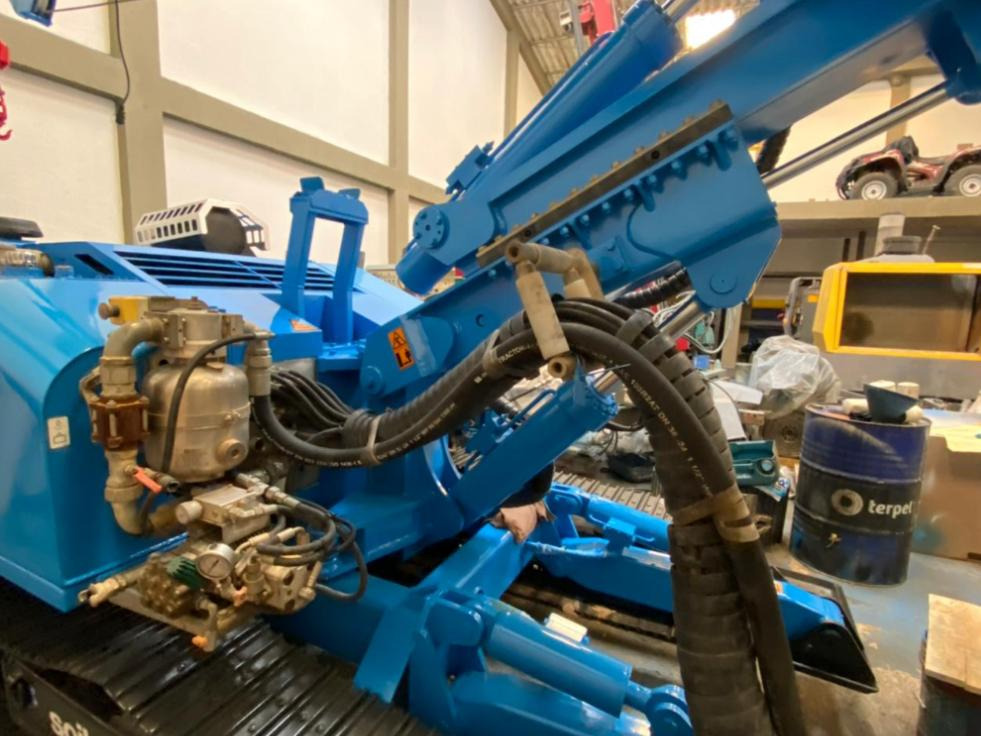 Soilmec SM9 - Anjungan pengeboran: gambar 5 Soilmec SM9 - Anjungan pengeboran: gambar 5