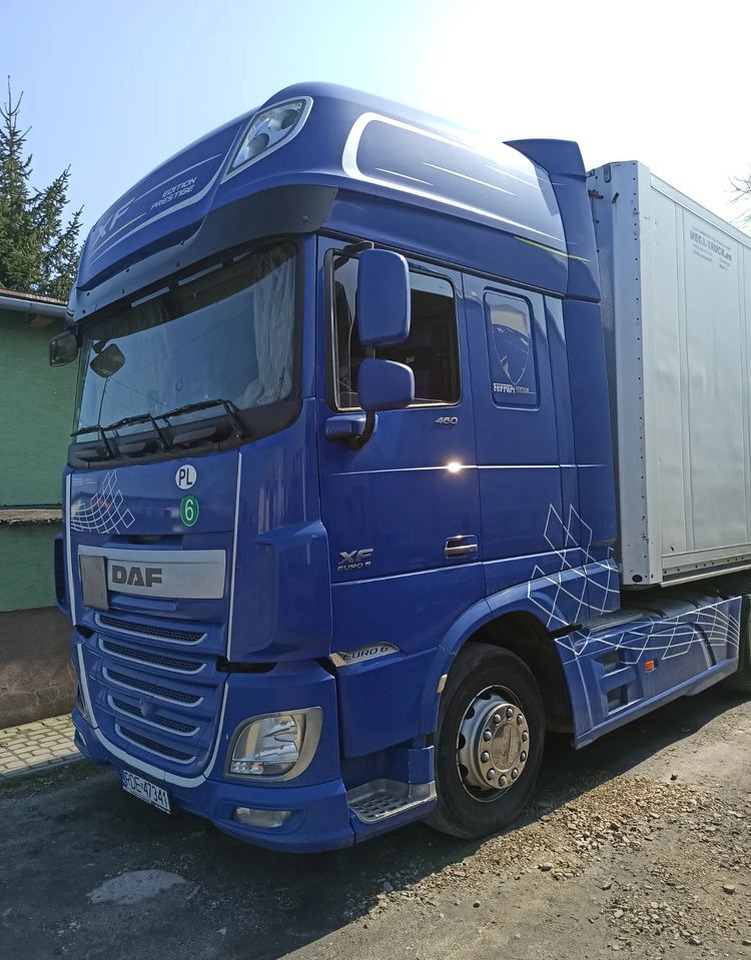 DAF XF 106 460 FT - Tractor head: gambar 1 DAF XF 106 460 FT - Tractor head: gambar 1