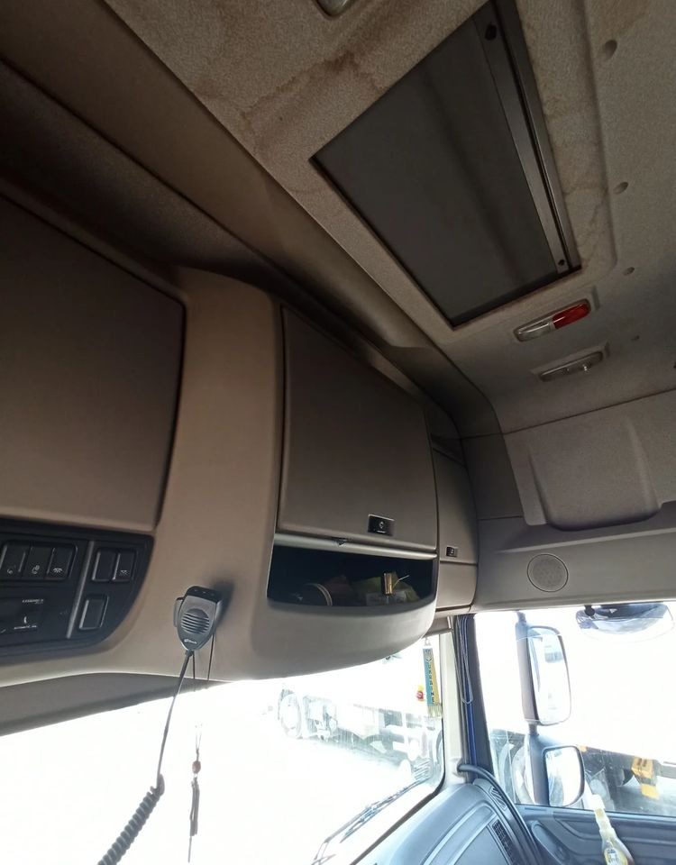 DAF XF 106 460 FT - Tractor head: gambar 5 DAF XF 106 460 FT - Tractor head: gambar 5