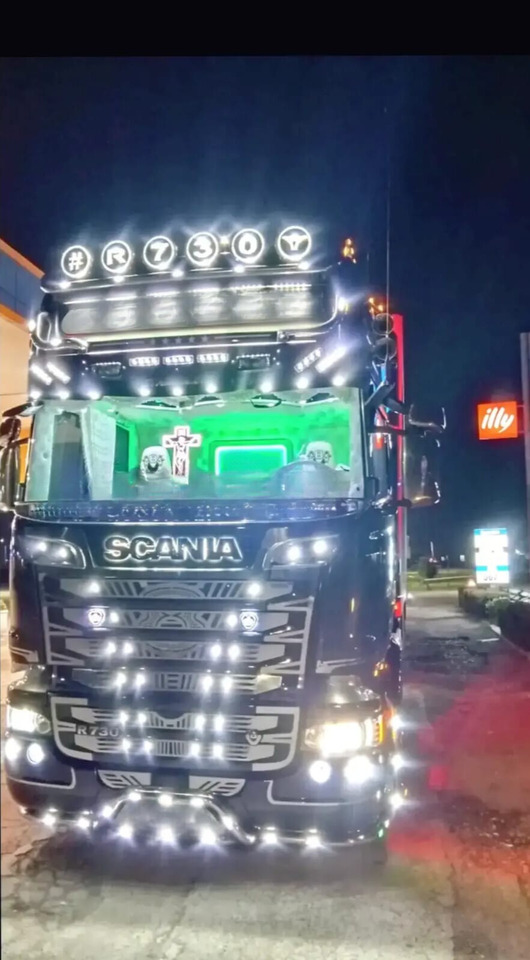 SCANIA R730 - Tractor head: gambar 5 SCANIA R730 - Tractor head: gambar 5