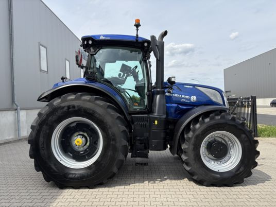 New Holland T7.300 PLMi - Traktor: gambar 2 New Holland T7.300 PLMi - Traktor: gambar 2