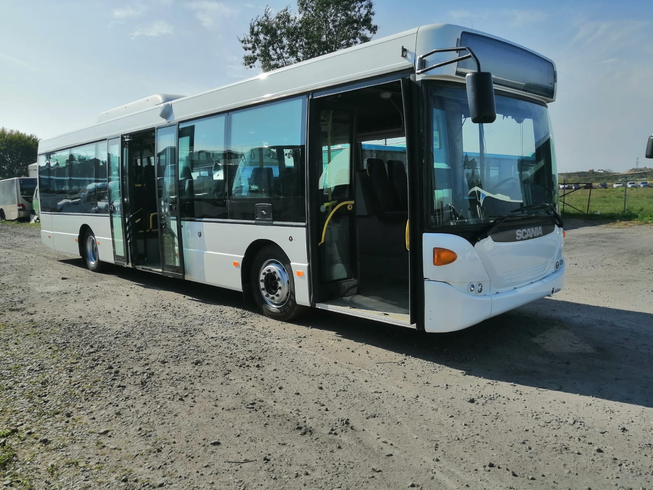SCANIA OMNI LINK CLUB - Bus kota: gambar 1 SCANIA OMNI LINK CLUB - Bus kota: gambar 1