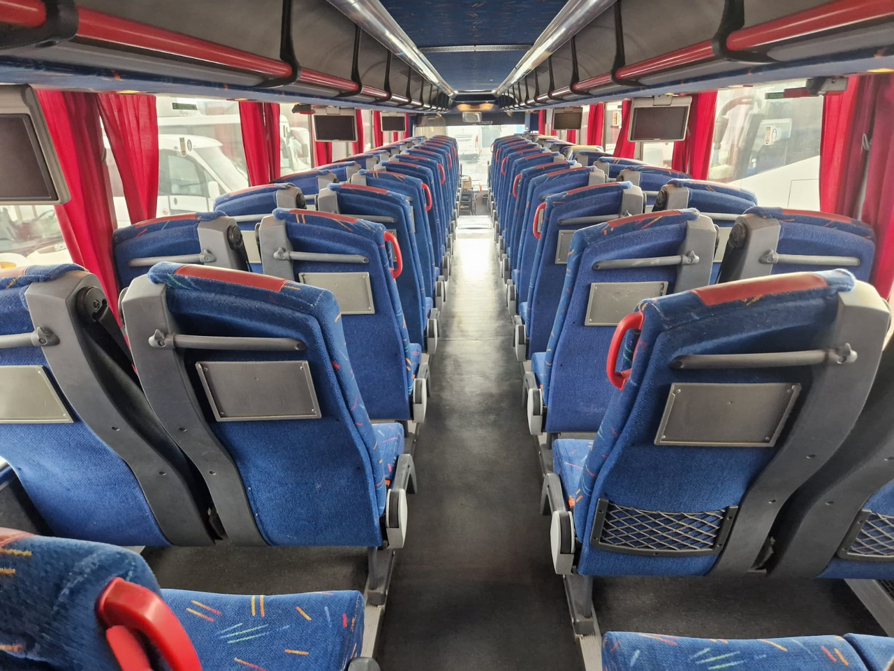 Leasing VOLVO B12B VEST HORISONT VOLVO B12B VEST HORISONT: gambar 11