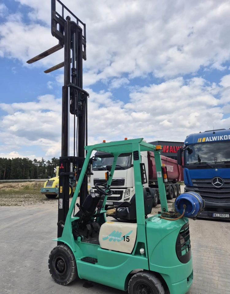 Mitsubishi - Forklift LPG: gambar 5 Mitsubishi - Forklift LPG: gambar 5