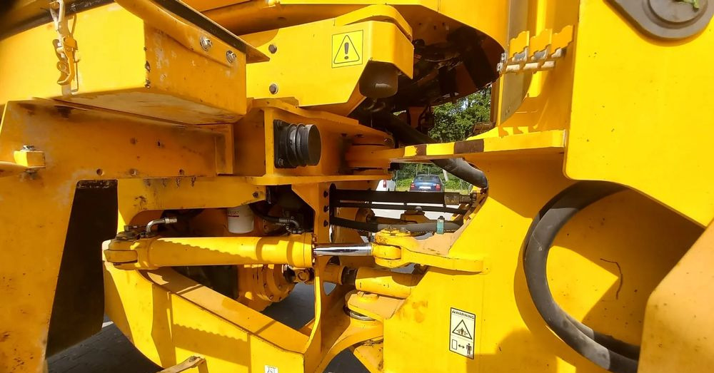 Volvo L150E - Wheel loader: gambar 5 Volvo L150E - Wheel loader: gambar 5