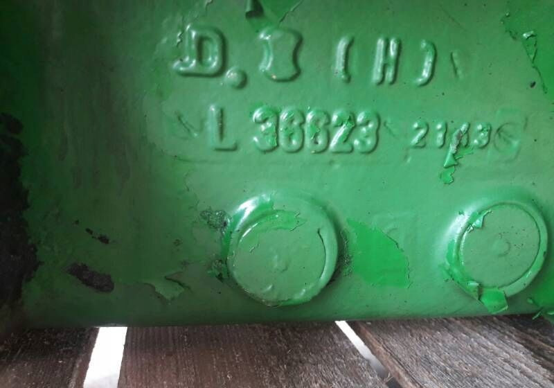 Penularan Obudowa skrzyni biegów John Deere L36623: gambar 6
