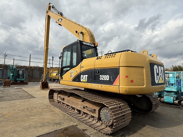 CAT 320DL-E - Ekskavator perayap: gambar 3 CAT 320DL-E - Ekskavator perayap: gambar 3