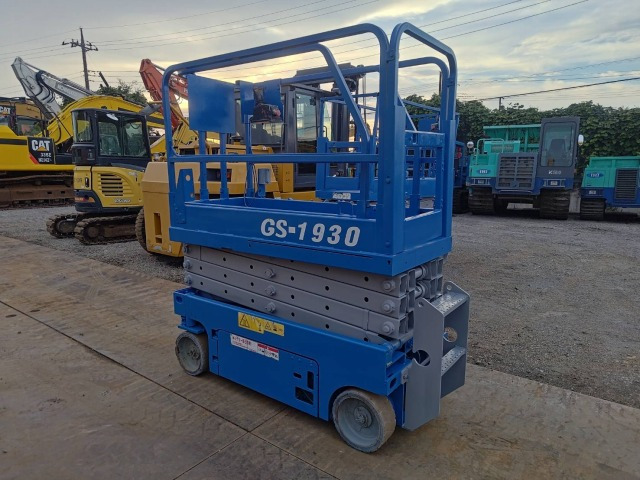 GENIE GS-1930 - Scissor lifts: gambar 3 GENIE GS-1930 - Scissor lifts: gambar 3