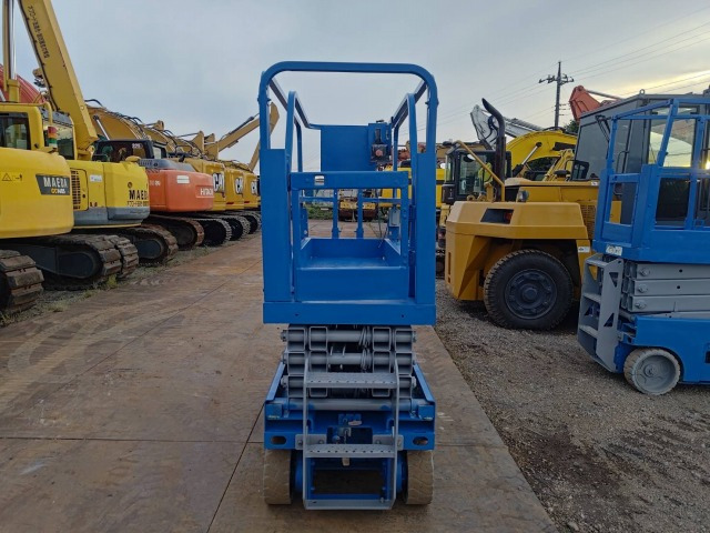 GENIE GS-1930 - Scissor lifts: gambar 4 GENIE GS-1930 - Scissor lifts: gambar 4