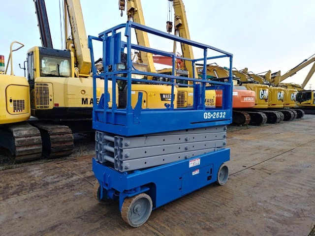 GENIE GS-2632 - Scissor lifts: gambar 1 GENIE GS-2632 - Scissor lifts: gambar 1