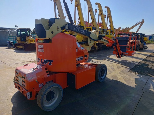 JLG M400AJPN - Boom artikulasi: gambar 5 JLG M400AJPN - Boom artikulasi: gambar 5