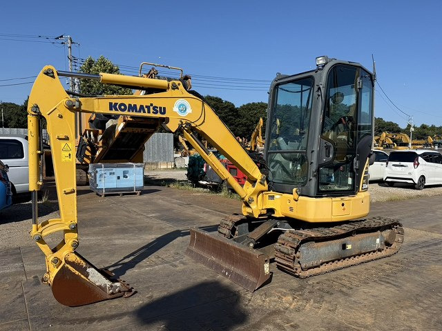 KOMATSU PC30MR-5N0 - Ekskavator mini: gambar 1 KOMATSU PC30MR-5N0 - Ekskavator mini: gambar 1