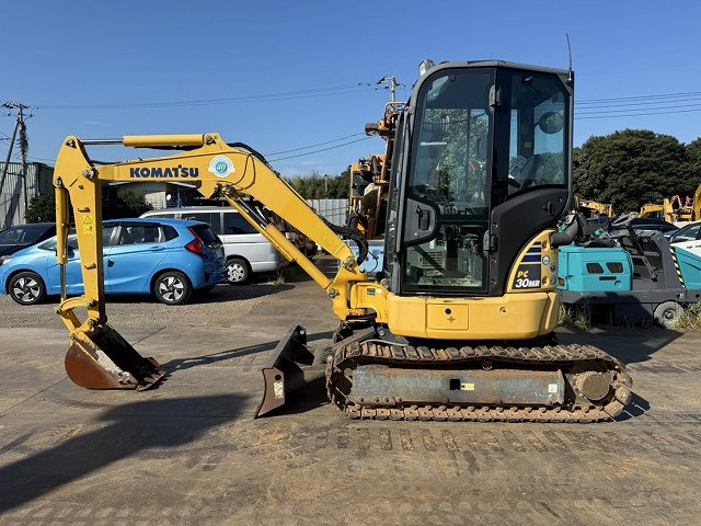 KOMATSU PC30MR-5N0 - Ekskavator mini: gambar 2 KOMATSU PC30MR-5N0 - Ekskavator mini: gambar 2