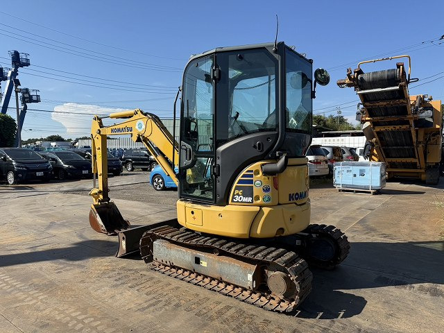 KOMATSU PC30MR-5N0 - Ekskavator mini: gambar 3 KOMATSU PC30MR-5N0 - Ekskavator mini: gambar 3
