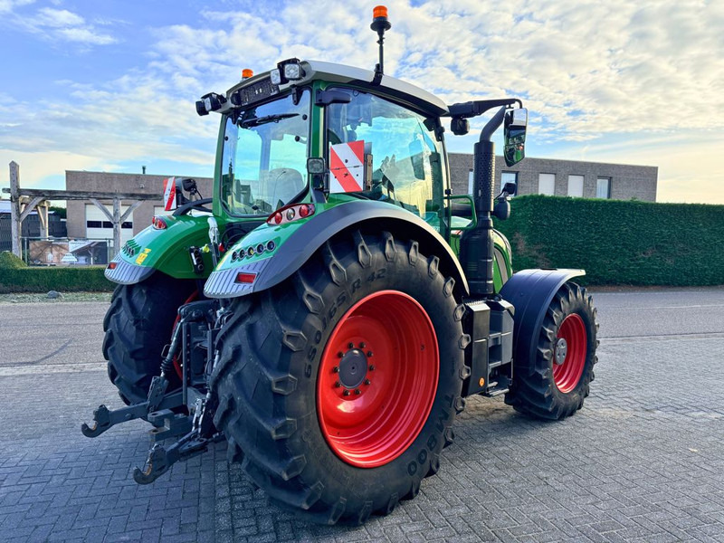 Fendt 720 Vario Power+ Gen 6 - Traktor: gambar 3 Fendt 720 Vario Power+ Gen 6 - Traktor: gambar 3