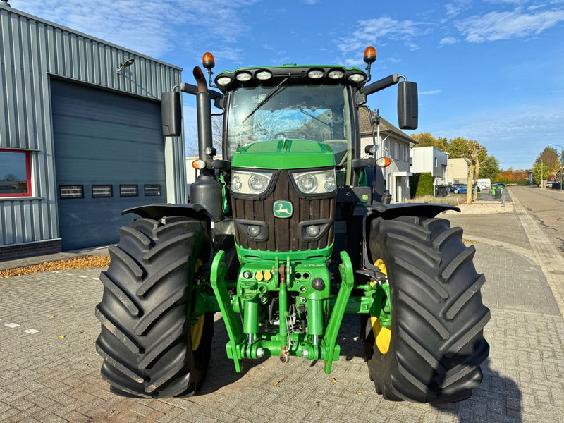 John Deere 6155R Autopowr - Traktor: gambar 5 John Deere 6155R Autopowr - Traktor: gambar 5