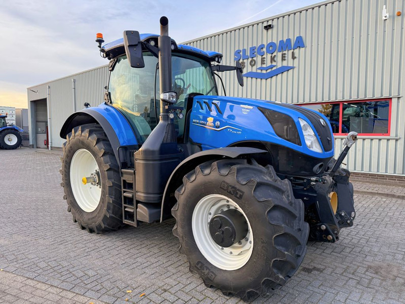 New Holland T7.275HD AC Stage V New Gen - Traktor: gambar 4 New Holland T7.275HD AC Stage V New Gen - Traktor: gambar 4