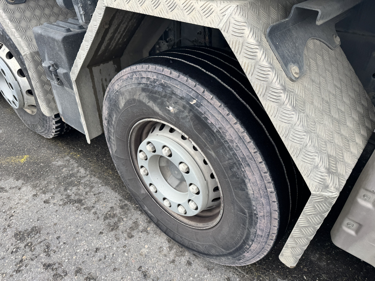 RENAULT C520 10x4 Moser - Truk jungkit: gambar 4 RENAULT C520 10x4 Moser - Truk jungkit: gambar 4