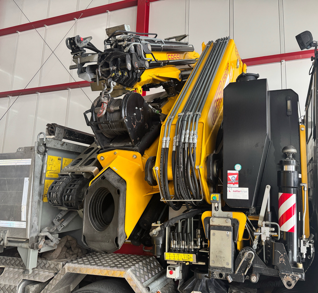 SCANIA G480 10x4 Fassi F950 *72‘000 KM* - Truk derek: gambar 2 SCANIA G480 10x4 Fassi F950 *72‘000 KM* - Truk derek: gambar 2