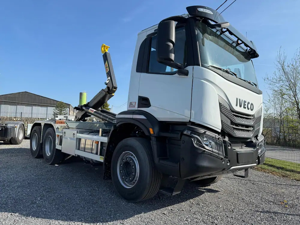 Iveco AD300T48 HYVALIFT 20 TONS*pare-choc hydraulique - Hook lift: gambar 2 Iveco AD300T48 HYVALIFT 20 TONS*pare-choc hydraulique - Hook lift: gambar 2