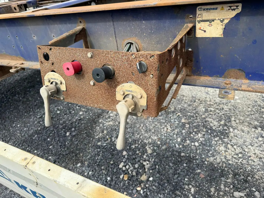 Leasing Krone AZ *BDF*2 essieux* Krone AZ *BDF*2 essieux*: gambar 12 Leasing Krone AZ *BDF*2 essieux* Krone AZ *BDF*2 essieux*: gambar 12