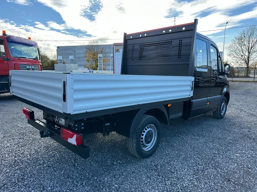 Mercedes-Benz Sprinter 317 CDI * BRAND NEW*CREW CAB 7 SEATS - Van flatbed, Van kombi: gambar 3 Mercedes-Benz Sprinter 317 CDI * BRAND NEW*CREW CAB 7 SEATS - Van flatbed, Van kombi: gambar 3