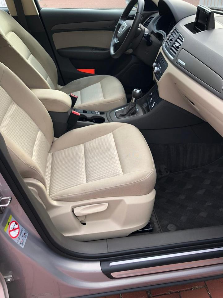 Audi Q3 TFSI + quattro + Autom. + ANK. + TÜV - Mobil: gambar 4 Audi Q3 TFSI + quattro + Autom. + ANK. + TÜV - Mobil: gambar 4