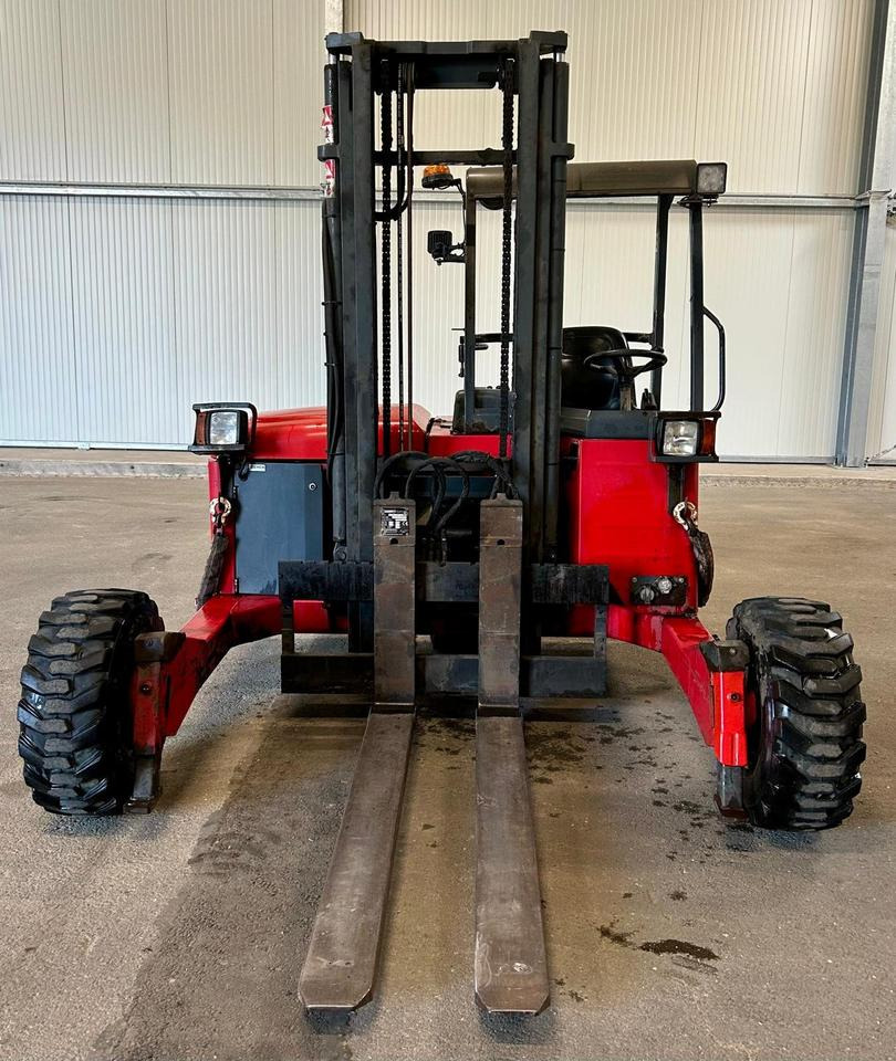 Moffett M4-25.3 + Ausschubzinken + gr. Reifen + 3 mtr. + Turbo - Forklift yang dipasang di truk: gambar 2 Moffett M4-25.3 + Ausschubzinken + gr. Reifen + 3 mtr. + Turbo - Forklift yang dipasang di truk: gambar 2