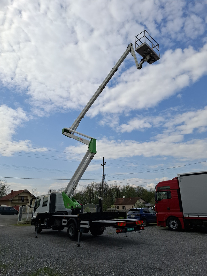 Leasing IVECO Eurocargo ML120EL18  Comet 31-17 HQ IVECO Eurocargo ML120EL18  Comet 31-17 HQ: gambar 28