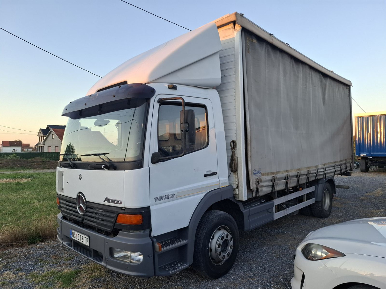 MERCEDES-BENZ ATEGO 1523 - Truk: gambar 5 MERCEDES-BENZ ATEGO 1523 - Truk: gambar 5