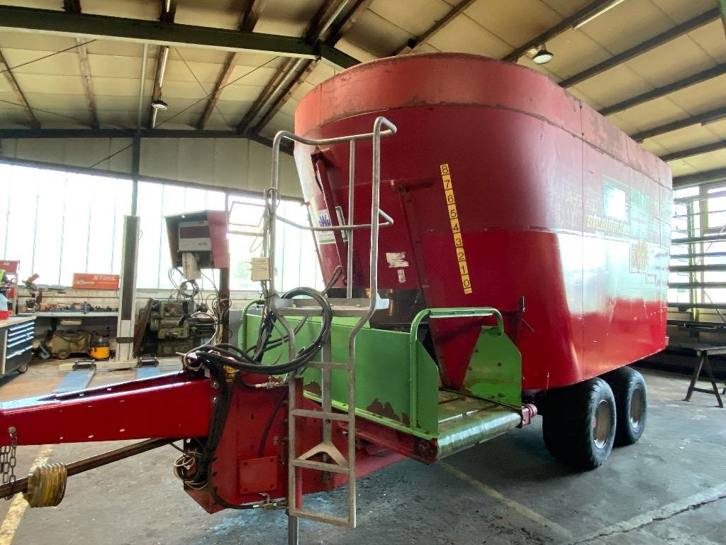 Strautmann Verti Mix 2000 Double - Mixer-pengumpan: gambar 3 Strautmann Verti Mix 2000 Double - Mixer-pengumpan: gambar 3
