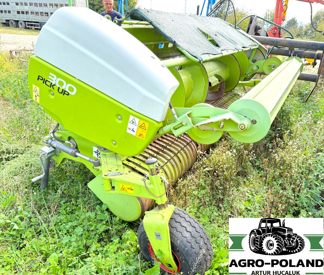 CLAAS JAGUAR 940 - 2014 ROK - 4X4 + ORBIS 600 + PU 300 - Pemanen hijauan: gambar 5 CLAAS JAGUAR 940 - 2014 ROK - 4X4 + ORBIS 600 + PU 300 - Pemanen hijauan: gambar 5