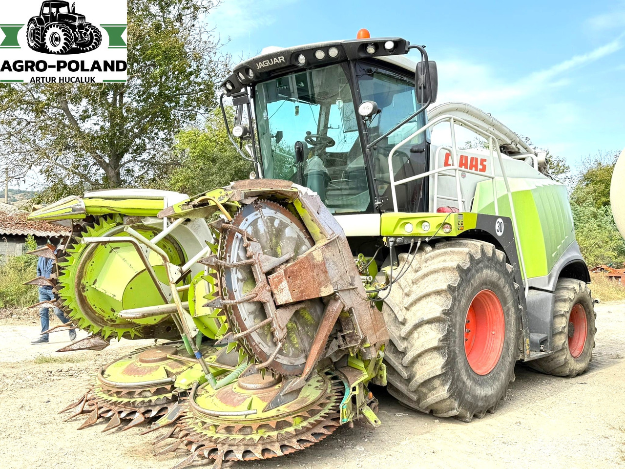 CLAAS JAGUAR 940 - 2014 ROK - 4X4 + ORBIS 600 + PU 300 - Pemanen hijauan: gambar 1 CLAAS JAGUAR 940 - 2014 ROK - 4X4 + ORBIS 600 + PU 300 - Pemanen hijauan: gambar 1