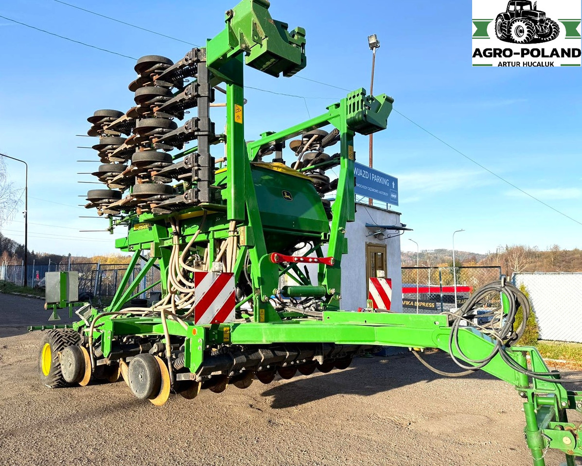 JOHN DEERE 750A - 2017 ROK - 6 M - 2649 H - GREENSTAR/ISOBUS - NOWSZY MODEL - Bor benih: gambar 2 JOHN DEERE 750A - 2017 ROK - 6 M - 2649 H - GREENSTAR/ISOBUS - NOWSZY MODEL - Bor benih: gambar 2