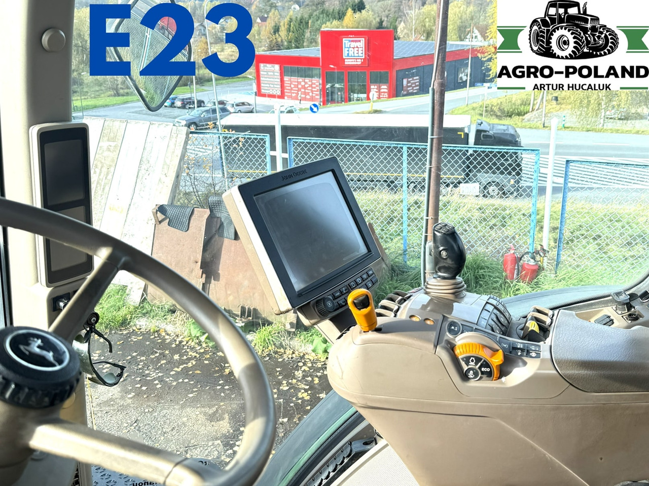 JOHN DEERE 8370 R - E23 - 2017 ROK - GPS - AUTOTRAC - Traktor: gambar 2 JOHN DEERE 8370 R - E23 - 2017 ROK - GPS - AUTOTRAC - Traktor: gambar 2