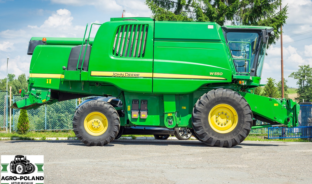 JOHN DEERE W 550 - 2981 h - 5,5 M - 2011 ROK - Pemanen gabungan: gambar 2 JOHN DEERE W 550 - 2981 h - 5,5 M - 2011 ROK - Pemanen gabungan: gambar 2