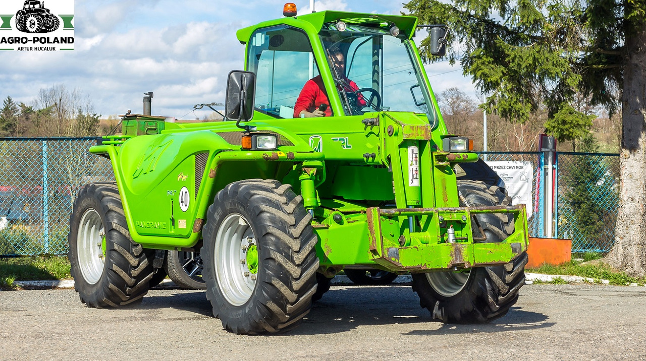 MERLO P 41.7 FARMER - 2010 ROK - WAGA - ŁYŻKA 2.5 M3- WIDŁY + UKŁAD PNEUMATYCZNY - Telehandler: gambar 5 MERLO P 41.7 FARMER - 2010 ROK - WAGA - ŁYŻKA 2.5 M3- WIDŁY + UKŁAD PNEUMATYCZNY - Telehandler: gambar 5