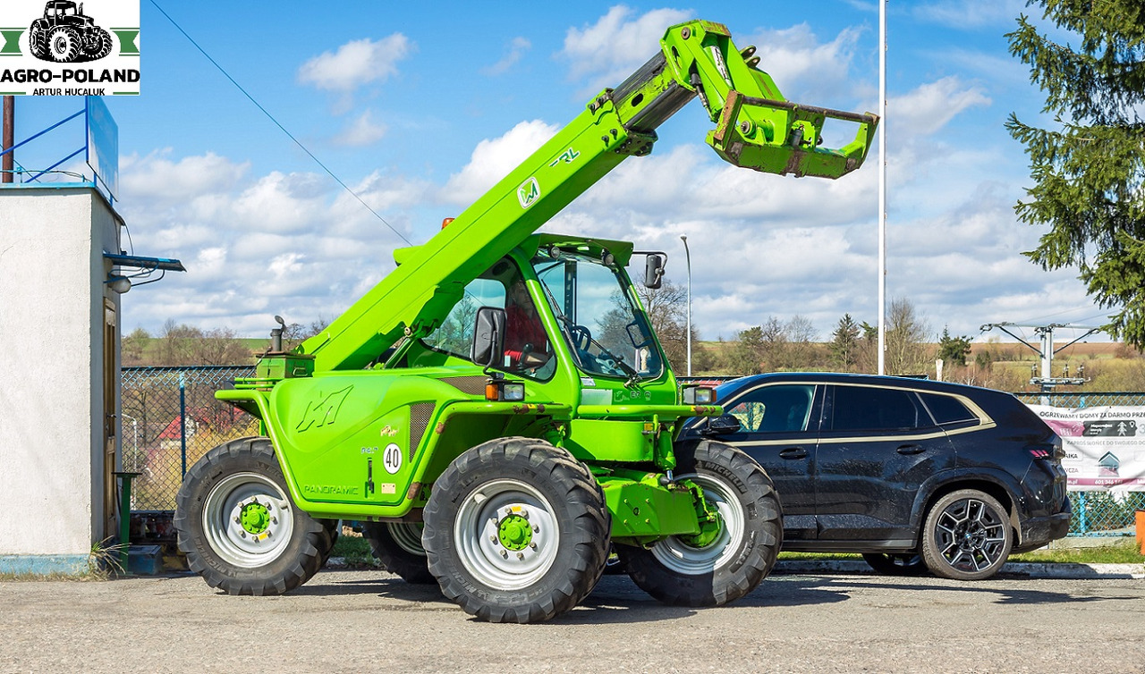 MERLO P 41.7 FARMER - 2010 ROK - WAGA - ŁYŻKA 2.5 M3- WIDŁY + UKŁAD PNEUMATYCZNY - Telehandler: gambar 4 MERLO P 41.7 FARMER - 2010 ROK - WAGA - ŁYŻKA 2.5 M3- WIDŁY + UKŁAD PNEUMATYCZNY - Telehandler: gambar 4