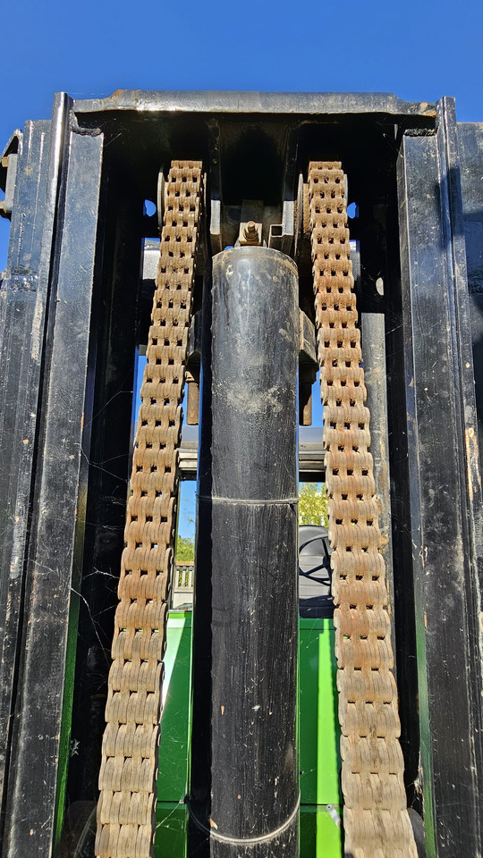 CATERPILLAR V330B - Forklift medan kasar: gambar 3 CATERPILLAR V330B - Forklift medan kasar: gambar 3